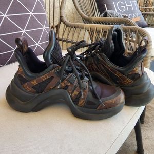 Louis vuitton archlight sneakers. Authentic